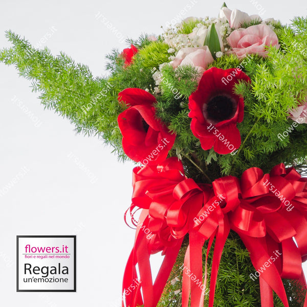 ENERGIA - anemoni o fiori di stagione, green trek, gypsofila - Anemoni o fiori di stagione con verde decorativo. | Flowers Delivery Consegna Fiori a Domicilio