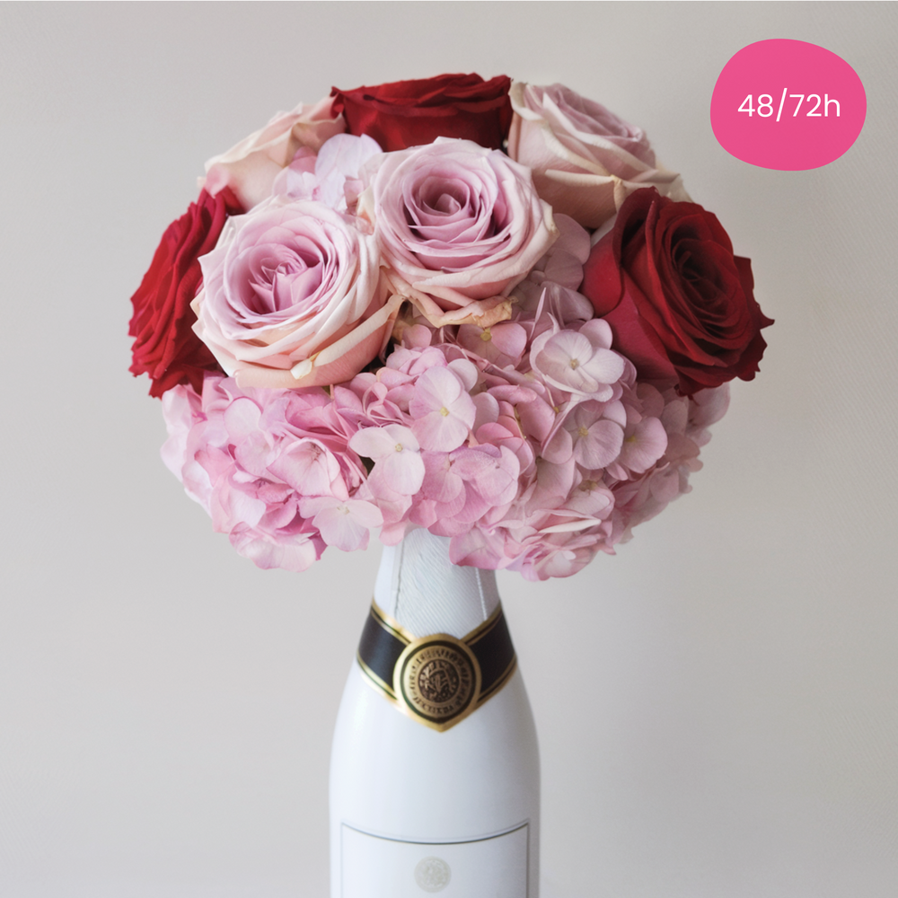 Bouquet Floreale piccolo con Spumante | Consegna Fiori a Domicilio per ANNIVERSARI, Compleanno, Festa del Papà, Festa della Donna, Festa della mamma, Nascita, Pasqua, RINGRAZIAMENTI, SAN VALENTINO