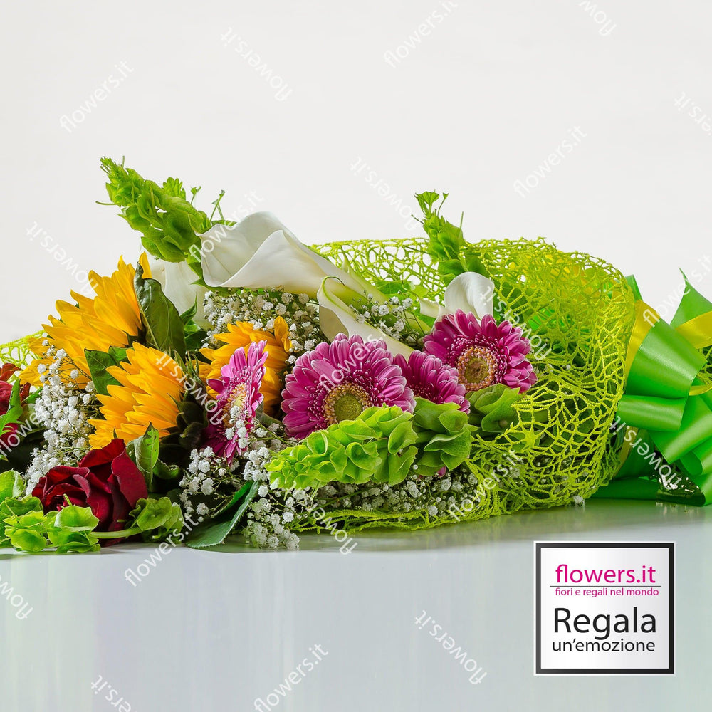 Calle, gerbere, girasoli e rose. | Consegna Fiori a Domicilio per Compleanni, Compleanno, Festa del Papà, Festa della Donna, Festa della Mamma, Laurea, Nascita, Nascite, Pasqua, Primavera