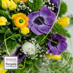 INTENSA EMOZIONE - Tulipani, ranuncoli, anemoni, gypsofila, green trek