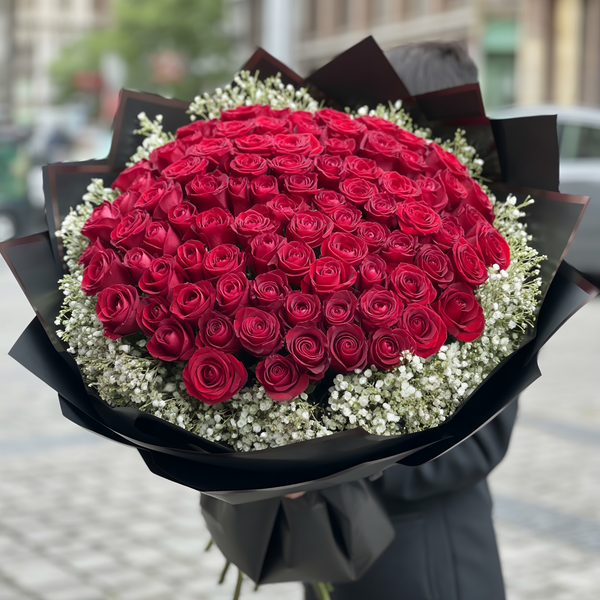 Bouquet piccolo di Rose Rosse | Consegna Fiori a Domicilio per Best Seller, Compleanno, Festa della Donna, Laurea, Natale, SAN VALENTINO