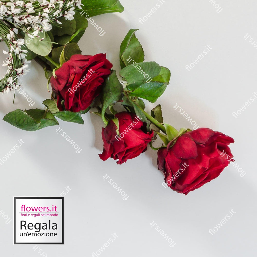 L'AMORE PERFETTO - Tre rose rosse - Fascio di 3 rose rosse. | Flowers Delivery Consegna Fiori a Domicilio
