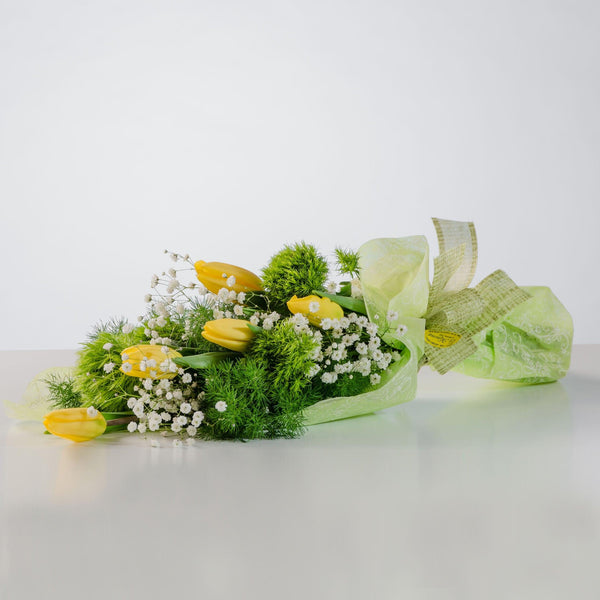 RINASCITA - Fascio di tulipani - Tulipani con verde decorativo. | Flowers Delivery Consegna Fiori a Domicilio