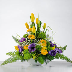 INTENSA EMOZIONE - Tulipani, ranuncoli, anemoni, gypsofila, green trek