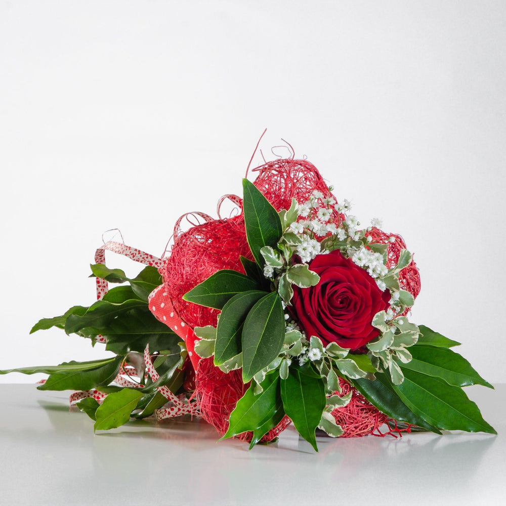 AMORE UNICO - Rosa rossa - Bouquet con 3 rose rosse e verde decorativo. | Flowers Delivery Consegna Fiori a Domicilio