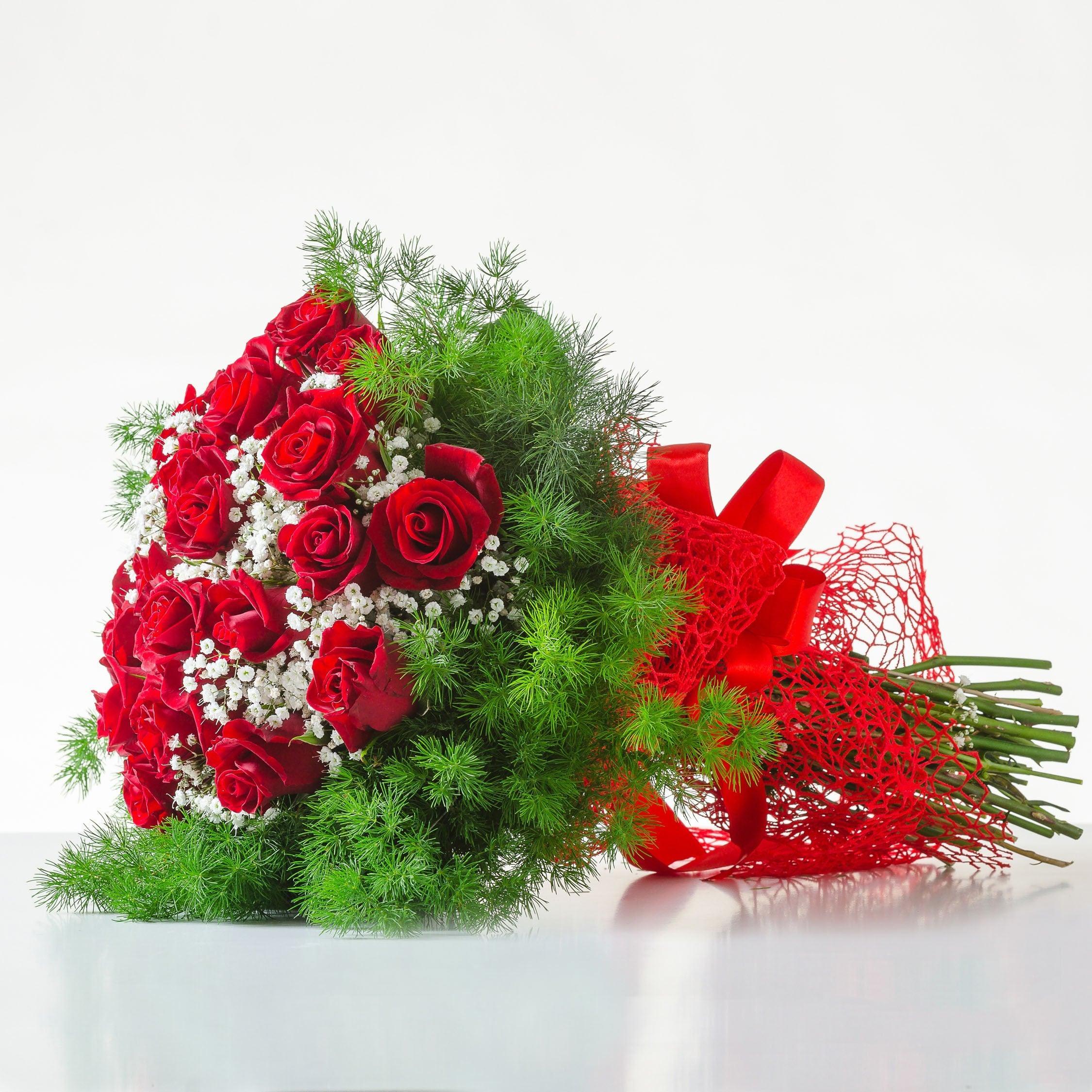 Mazzo Di Rose Rosse Lunghe San Valentino Regalo Romantico Fiori A Mazzo Di Rose Rosse Lunghe San Valentino Regalo Romantico Fiori A