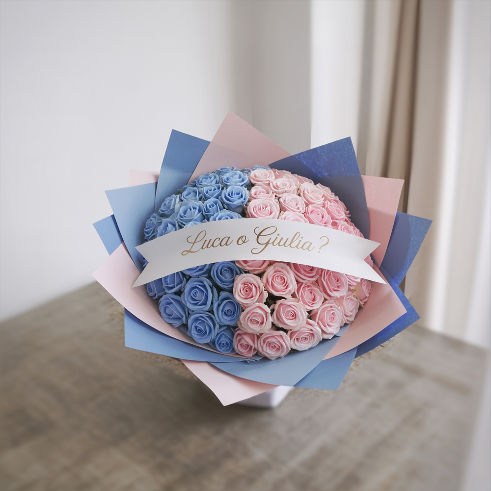 Bouquet piccolo composto da rose rosa e celesti | Consegna Fiori a Domicilio per Gender Reveal, Nascita