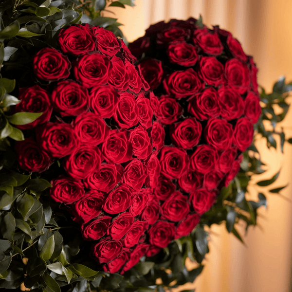 Cuore piccolo di Rose Rosse | Consegna Fiori a Domicilio per CONDOGLAINZE