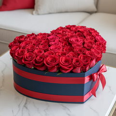 RED HEART - Box of 100 Red Roses