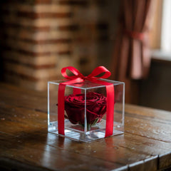 LOVE - RED STABILIZED ROSE THAT STOPS TIME