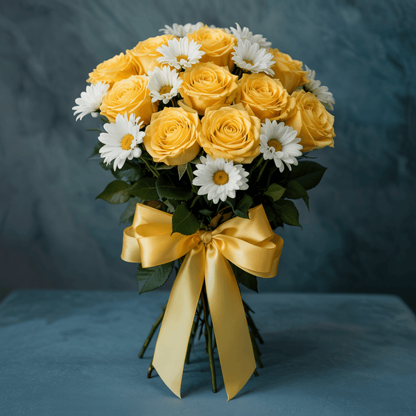 Bouquet piccolo di Rose Gialle e Margherite | Consegna Fiori a Domicilio per ANNIVERSARI, Compleanni, Compleanno, Festa della Donna, Festa della mamma, int-10, int-30, int-40, Laurea, MATRIMONIO, Nascita, Pasqua, RINGRAZIAMENTI