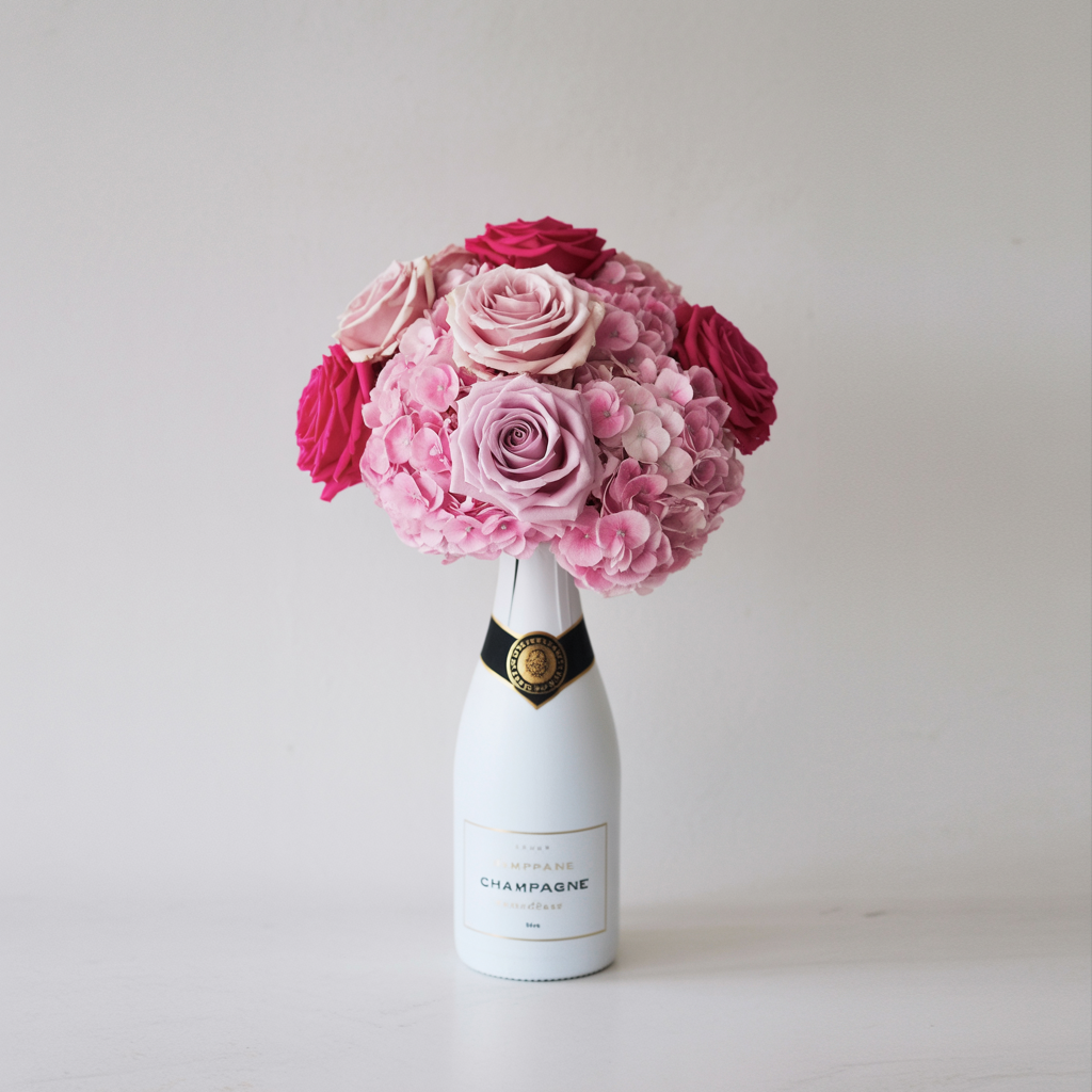 CELEBRAZIONE IN FIORI E BOLLICINE – Bouquet Floreale con Spumante